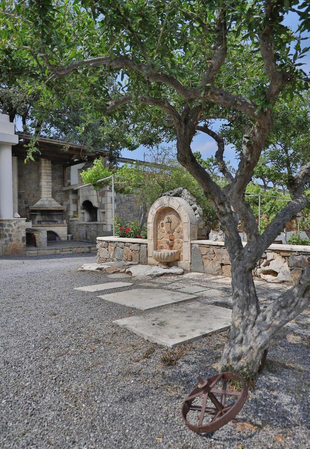 Amvikas Suites-Sitia Exterior photo