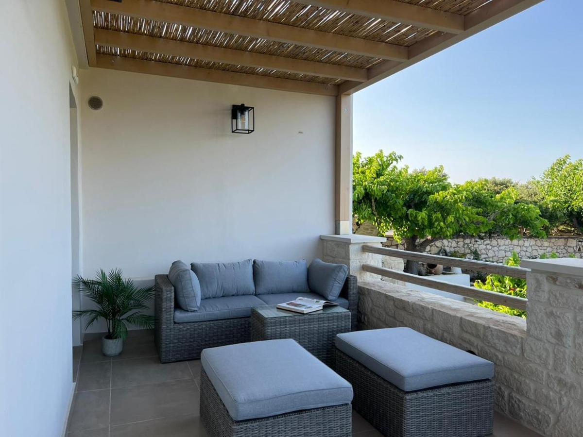 Amvikas Suites-Sitia Exterior photo